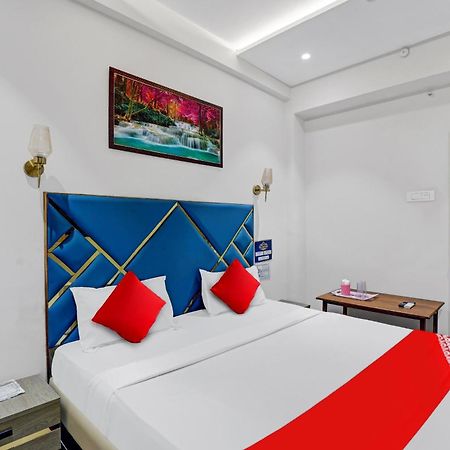 Hotel O Shree Palace Utran Exterior photo